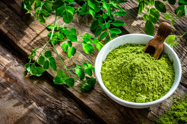 What Is Moringa Powder? Benefits, Side Effects, and How It’s Made