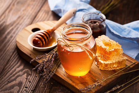 Honey for Skin: Benefits, DIY Masks & Ayurvedic Guide
